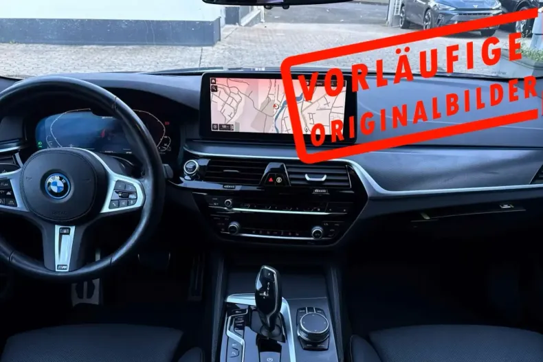 BMW 530 din 2022 cu 84.950 km - oferta BMW152083 - foto 3