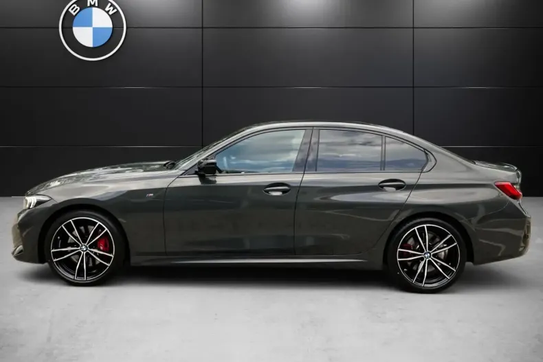 BMW 330 din 2024 cu 22.800 km - oferta BMW152085 - foto 5