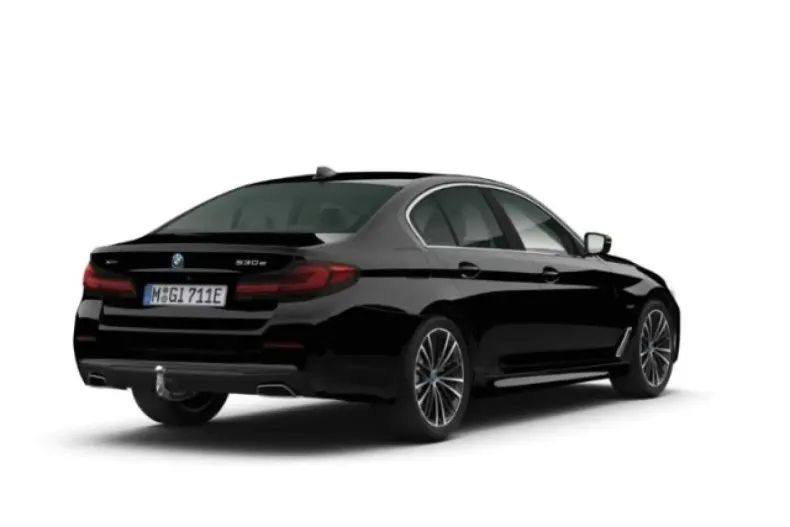 BMW 530 din 2022 cu 72.278 km - oferta BMW152097 - foto 3