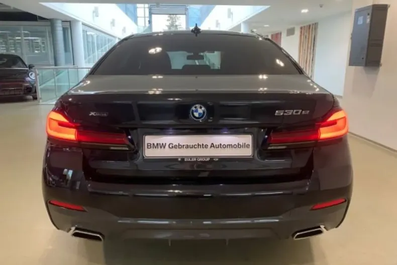 BMW 530 din 2022 cu 68.949 km - oferta BMW152098 - foto 3
