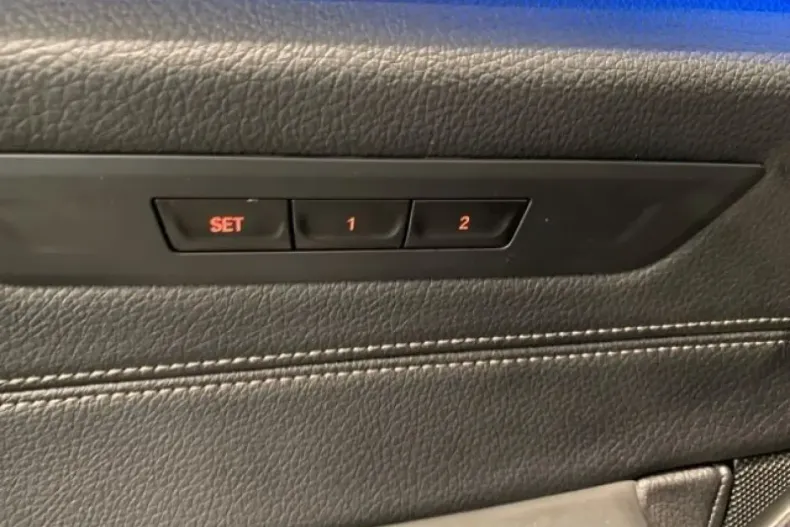 BMW 530 din 2022 cu 68.949 km - oferta BMW152098 - foto 6