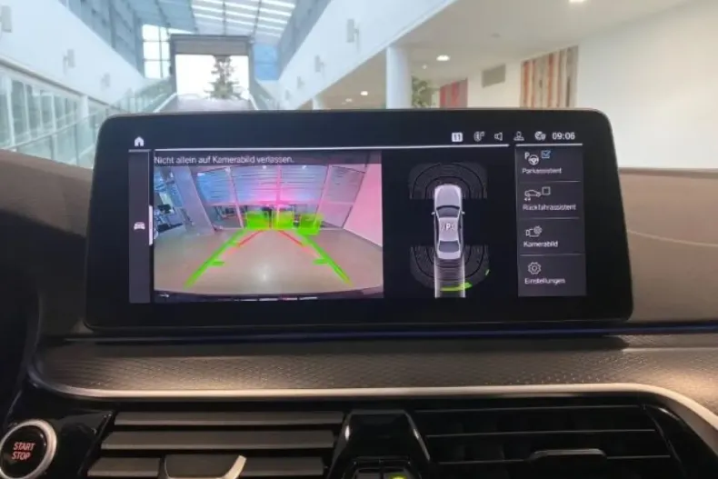 BMW 530 din 2022 cu 68.949 km - oferta BMW152098 - foto 12