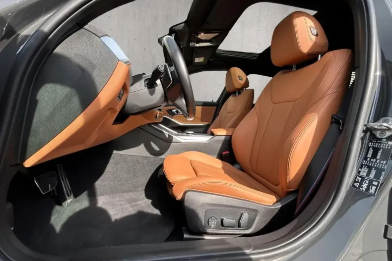 BMW 330 din 2024 cu 23.658 km - oferta BMW152100 - foto 12