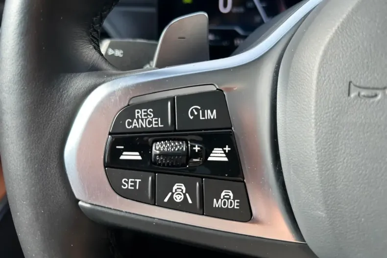 BMW 330 din 2024 cu 23.658 km - oferta BMW152100 - foto 23