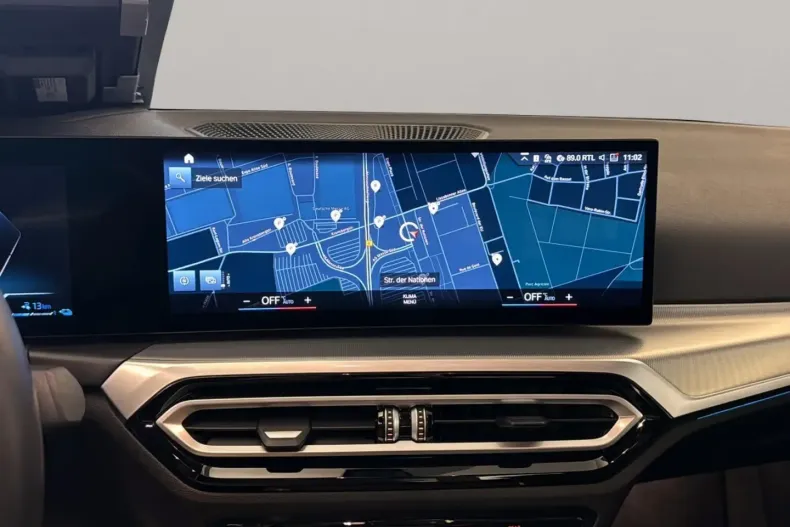 BMW 330 din 2024 cu 16.916 km - oferta BMW152101 - foto 14