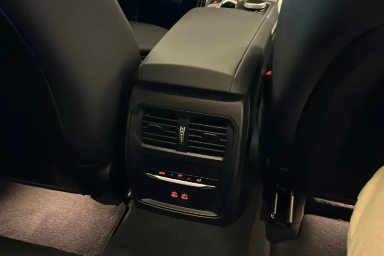 BMW 330 din 2024 cu 16.916 km - oferta BMW152101 - foto 16