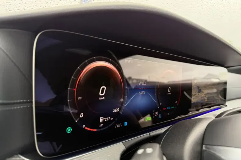 Mercedes-Benz E 450 din 2021 cu 54.900 km - oferta MER152107 - foto 10