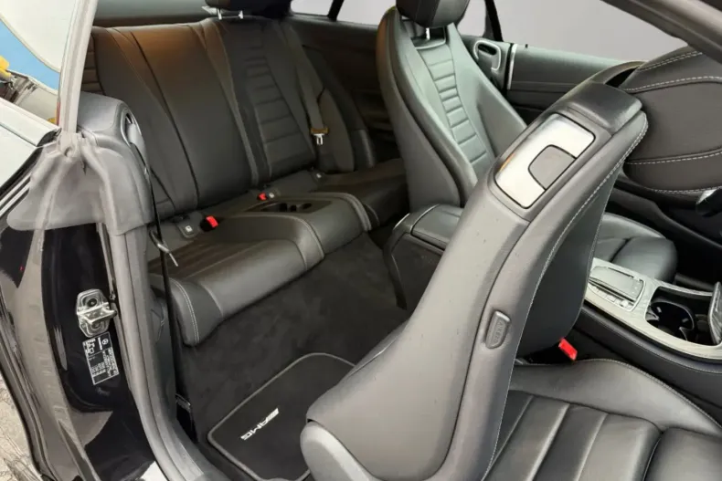 Mercedes-Benz E 450 din 2021 cu 54.900 km - oferta MER152107 - foto 12