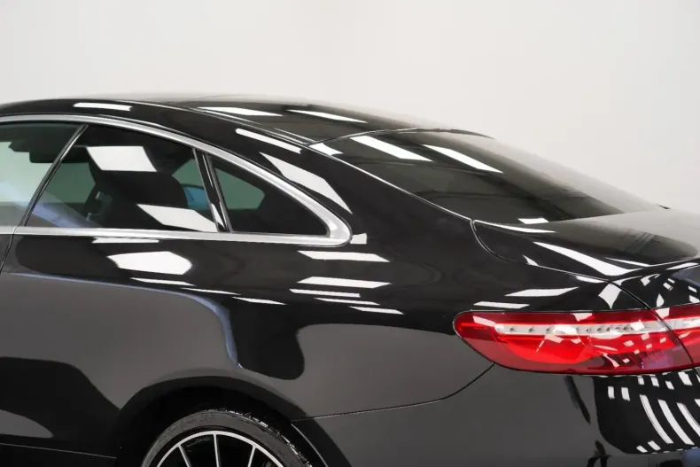 Mercedes-Benz E 200 din 2020 cu 63.000 km - oferta MER152109 - foto 10