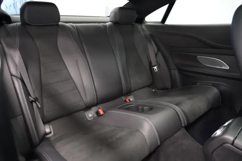 Mercedes-Benz E 200 din 2020 cu 63.000 km - oferta MER152109 - foto 21