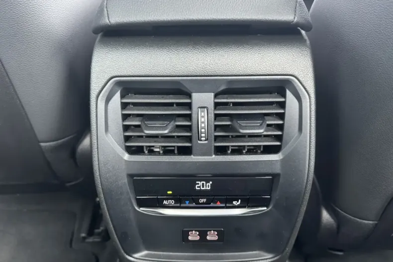 BMW 330 din 2024 cu 23.175 km - oferta BMW152112 - foto 25