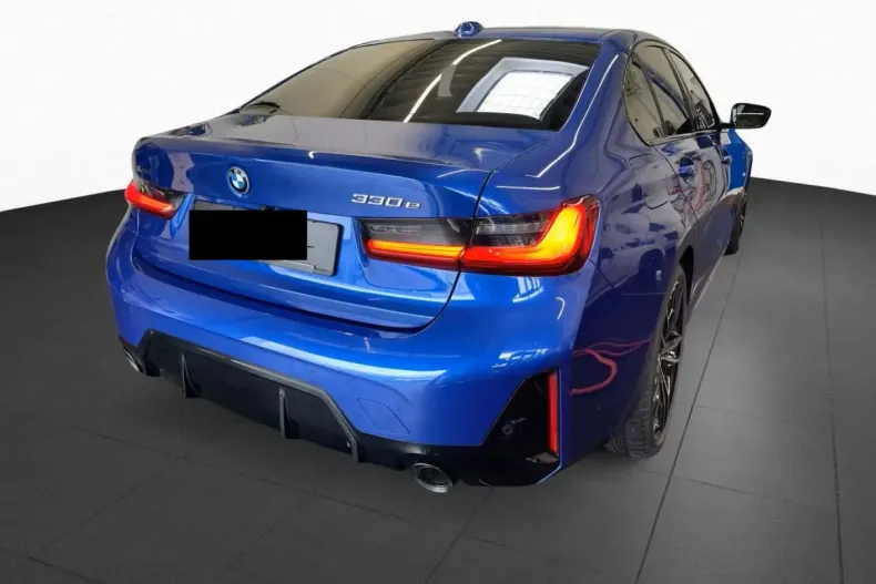 BMW 330 din 2023 cu 25.200 km - oferta BMW152114 - foto 2