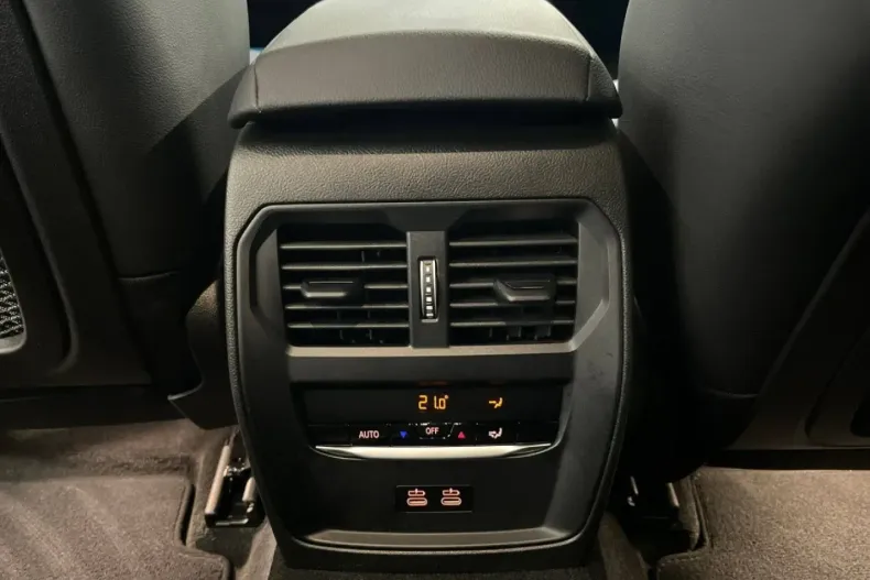 BMW 330 din 2023 cu 25.200 km - oferta BMW152114 - foto 12