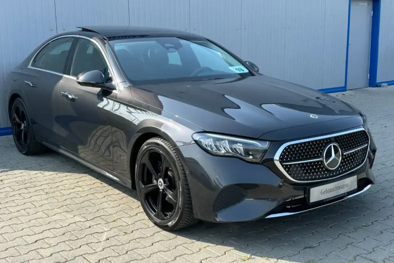 Mercedes-Benz E 200 din 2023 cu 41.149 km - oferta MER152115 - foto 3