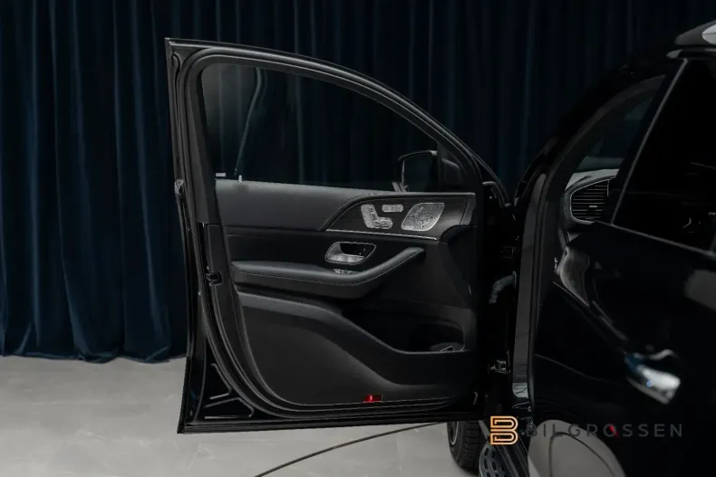 Mercedes-Benz GLE 53 AMG din 2023 cu 14.370 km - oferta MER152125 - foto 13