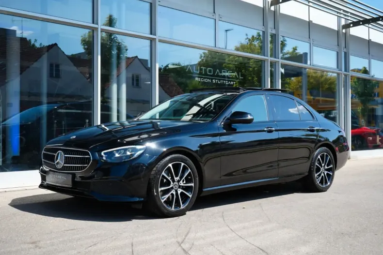 Mercedes-Benz E 220 din 2021 cu 74.500 km - oferta MER152128 - foto 2