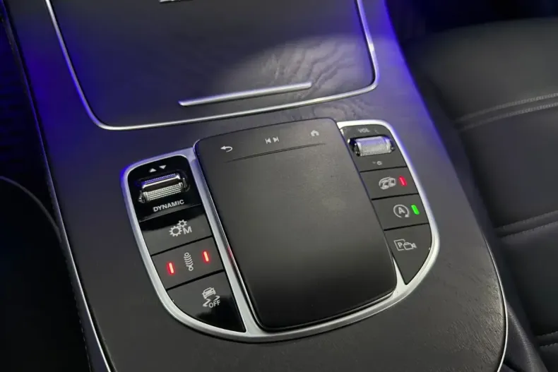 Mercedes-Benz E 63 AMG din 2022 cu 54.000 km - oferta MER152130 - foto 21