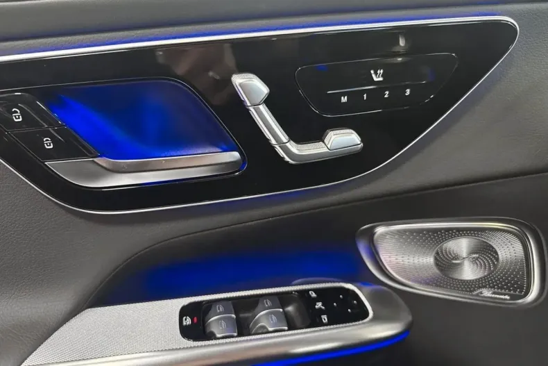 Mercedes-Benz GLC 300 din 2024 cu 31.400 km - oferta MER152131 - foto 22