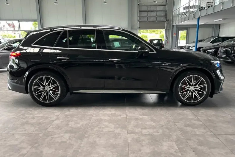 Mercedes-Benz GLC 63 AMG din 2024 cu 38.418 km - oferta MER152133 - foto 3