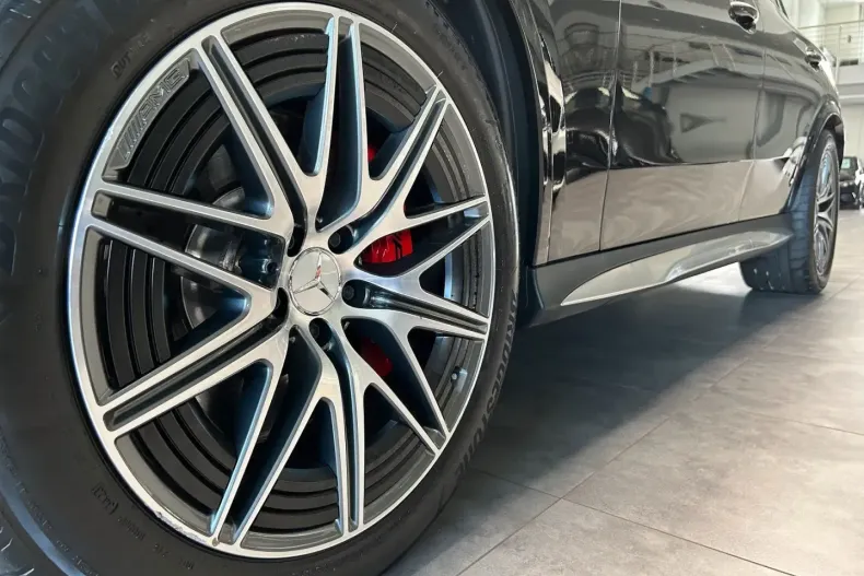 Mercedes-Benz GLC 63 AMG din 2024 cu 38.418 km - oferta MER152133 - foto 7