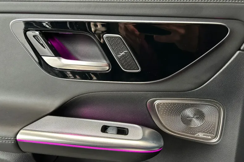 Mercedes-Benz GLC 63 AMG din 2024 cu 38.418 km - oferta MER152133 - foto 17