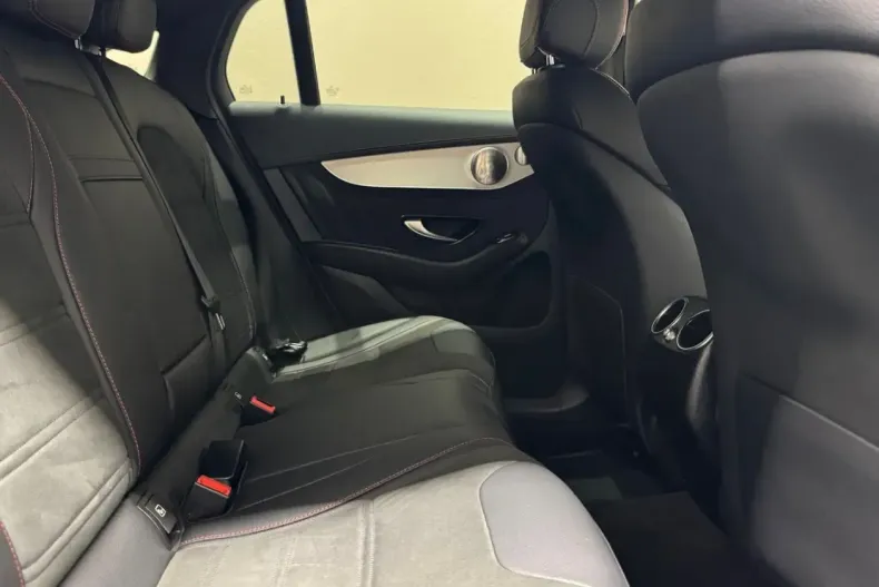 Mercedes-Benz GLC 43 AMG din 2021 cu 83.000 km - oferta MER152135 - foto 12