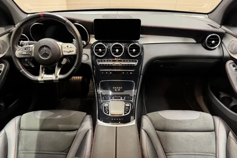 Mercedes-Benz GLC 43 AMG din 2021 cu 83.000 km - oferta MER152135 - foto 15