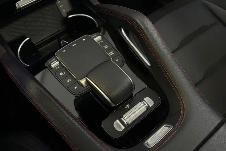 Mercedes-Benz GLE 53 AMG din 2024 cu 43.728 km - oferta MER152136 - foto 18