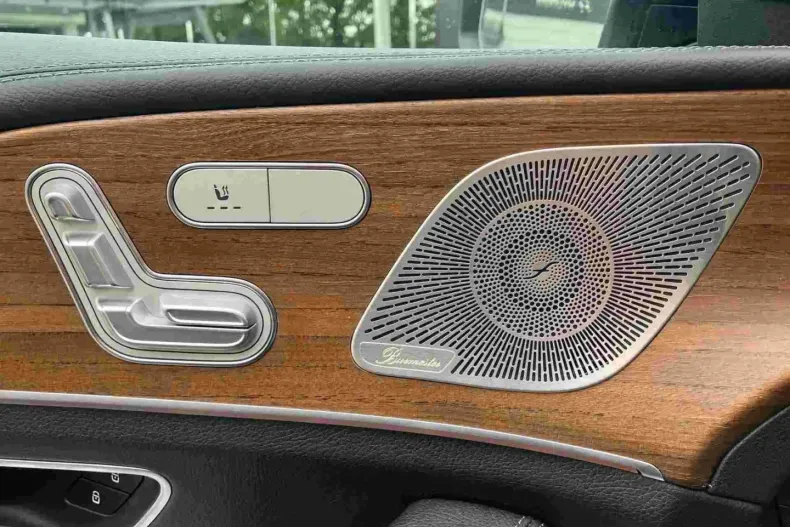 Mercedes-Benz GLE 400 din 2022 cu 99.664 km - oferta MER152139 - foto 13