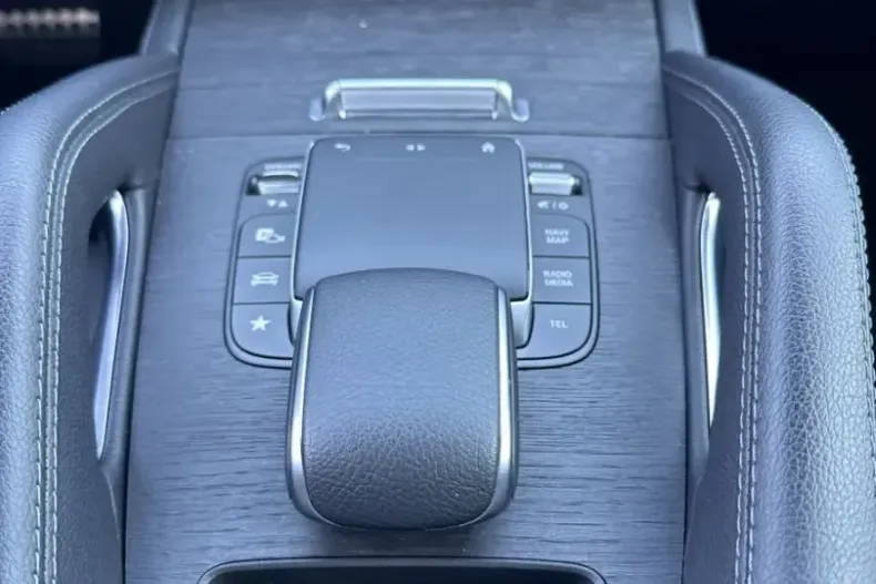 Mercedes-Benz GLE 350 din 2021 cu 64.750 km - oferta MER152140 - foto 12