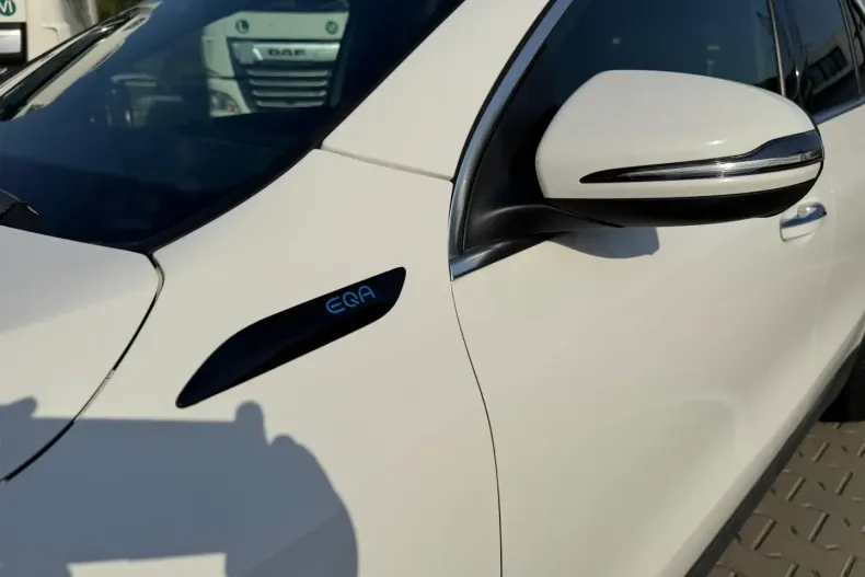 Mercedes-Benz EQA din 2021 cu 73.501 km - oferta MER152144 - foto 11