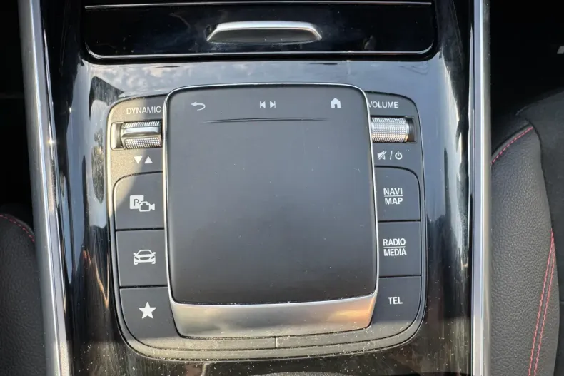 Mercedes-Benz EQA din 2021 cu 73.501 km - oferta MER152144 - foto 25