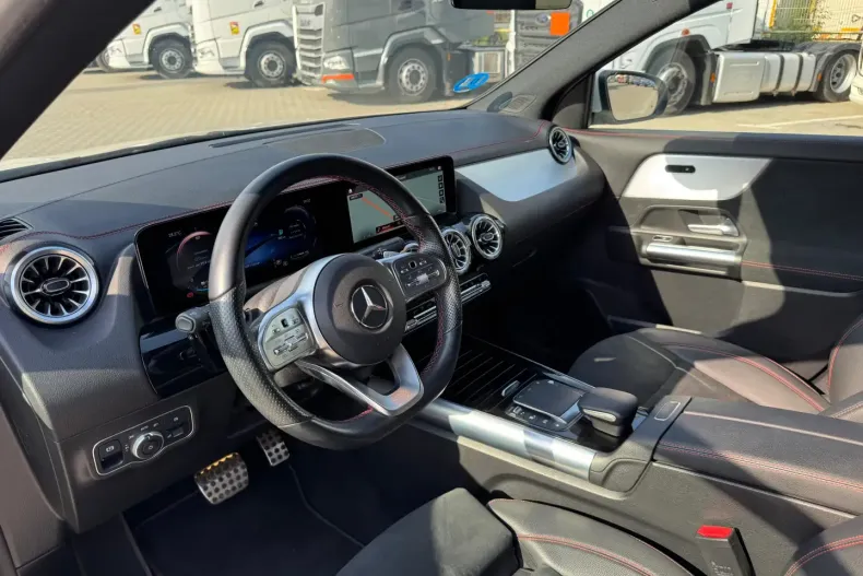 Mercedes-Benz EQA din 2021 cu 73.501 km - oferta MER152144 - foto 27
