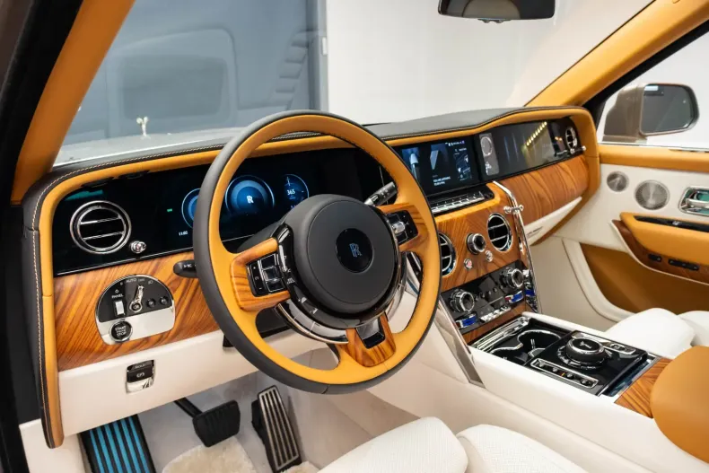 Rolls-Royce Cullinan din 2025 cu 3.500 km - oferta ROL152155 - foto 8