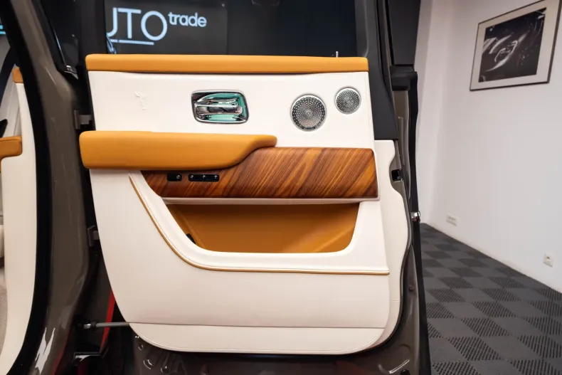 Rolls-Royce Cullinan din 2025 cu 3.500 km - oferta ROL152155 - foto 26