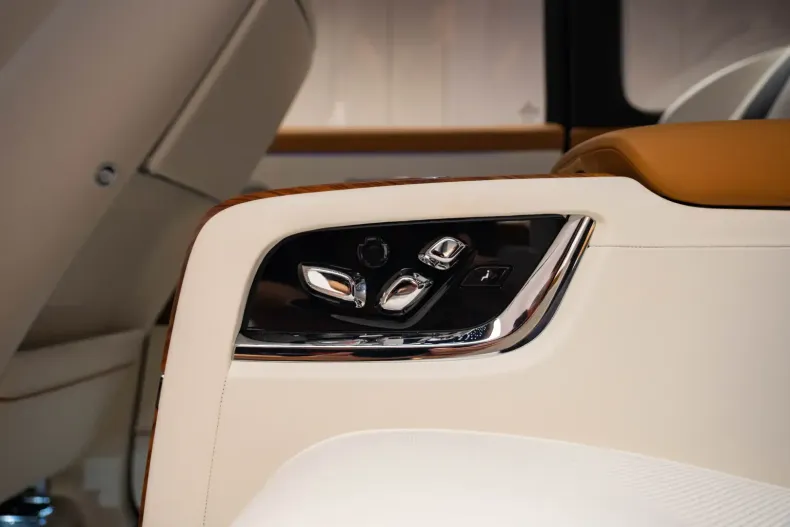 Rolls-Royce Cullinan din 2025 cu 3.500 km - oferta ROL152155 - foto 27