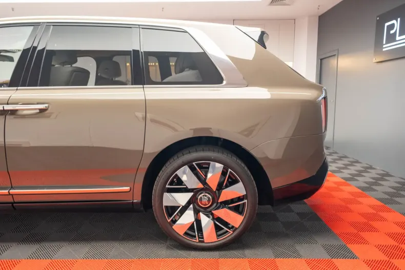 Rolls-Royce Cullinan din 2025 cu 3.500 km - oferta ROL152155 - foto 37