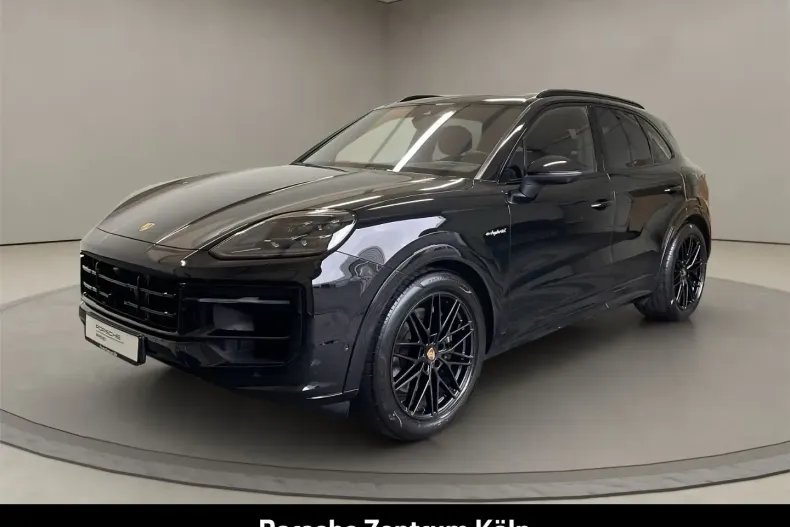 Porsche Cayenne din 2023 cu 6.561 km - oferta POR152158 - foto 1