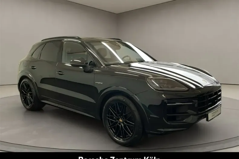 Porsche Cayenne din 2023 cu 6.561 km - oferta POR152158 - foto 7