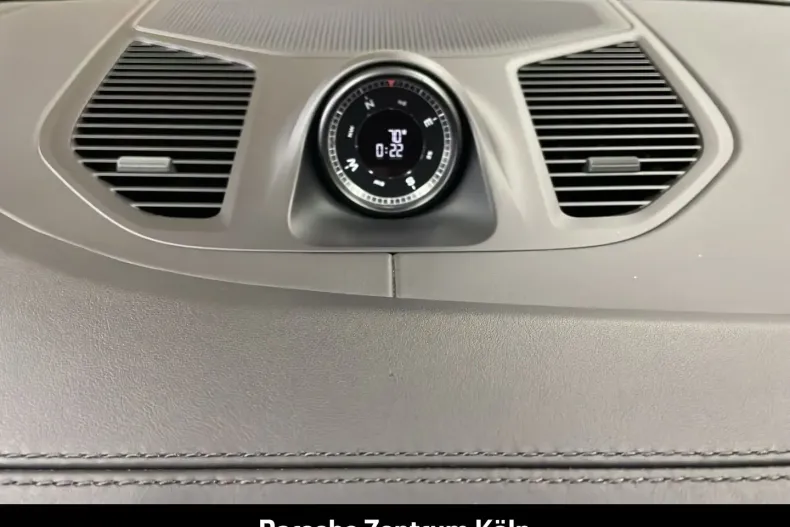 Porsche Cayenne din 2023 cu 6.561 km - oferta POR152158 - foto 27