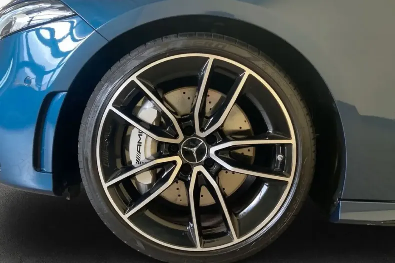 Mercedes-Benz A 35 AMG din 2022 cu 22.145 km - oferta MER152160 - foto 7