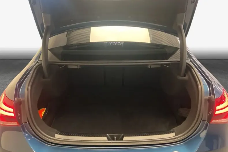 Mercedes-Benz A 35 AMG din 2022 cu 22.145 km - oferta MER152160 - foto 8