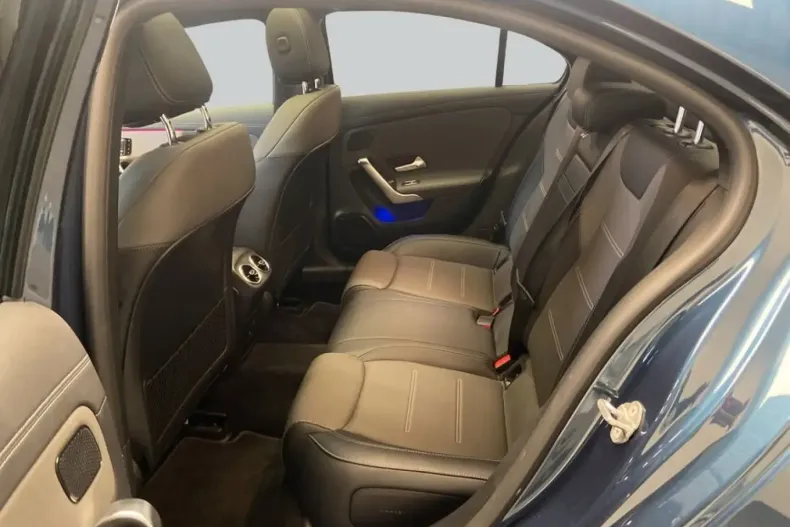 Mercedes-Benz A 35 AMG din 2022 cu 22.145 km - oferta MER152160 - foto 10