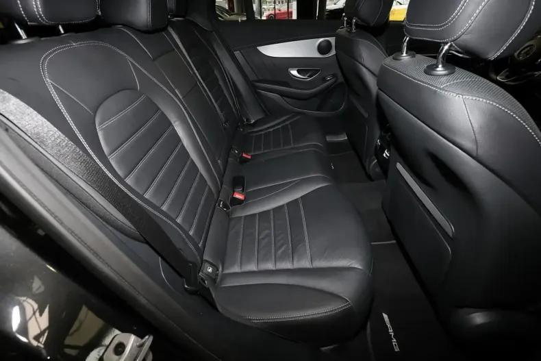 Mercedes-Benz EQC din 2023 cu 65.590 km - oferta MER152162 - foto 6