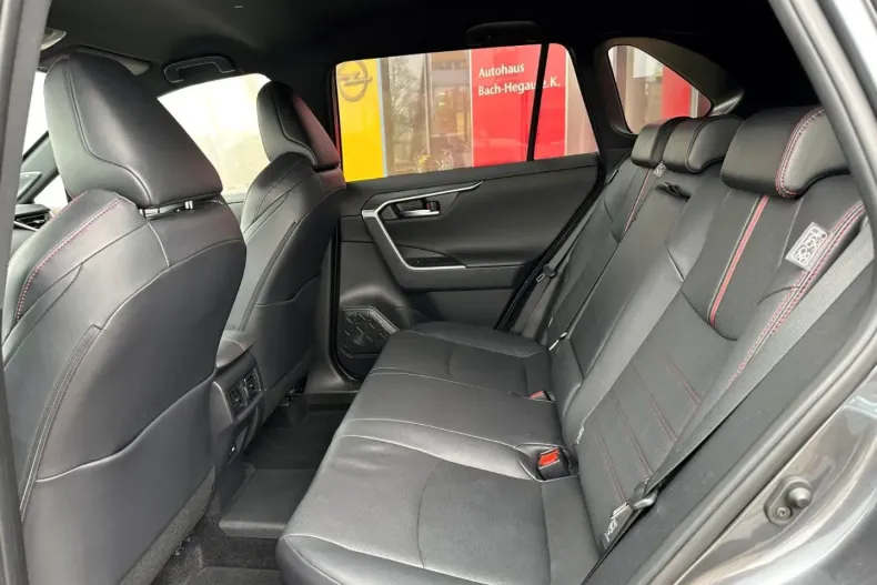 Toyota RAV4 din 2022 cu 51.990 km - oferta TOY152167 - foto 13