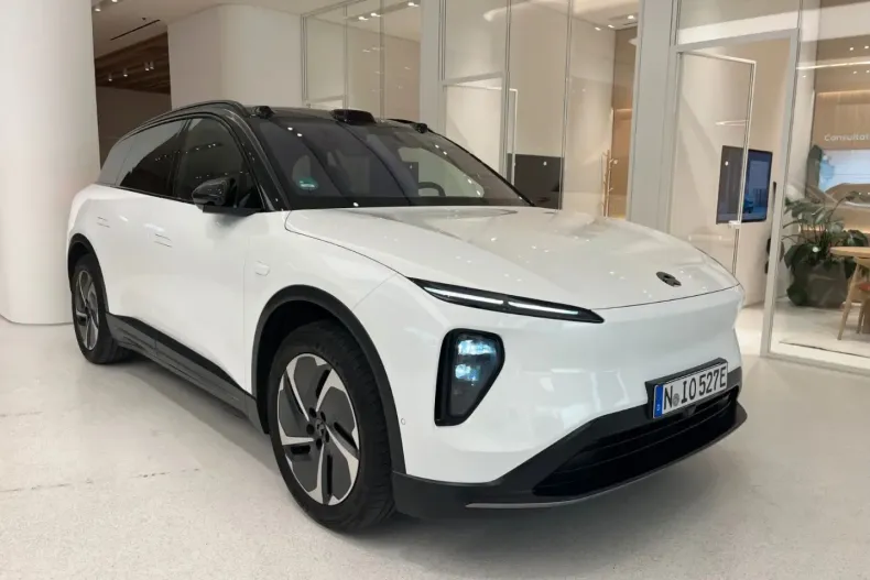 NIO EL6 din 2023 cu 41.035 km - oferta NIO152168 - foto 1