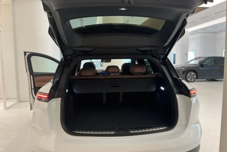 NIO EL6 din 2023 cu 41.035 km - oferta NIO152168 - foto 16