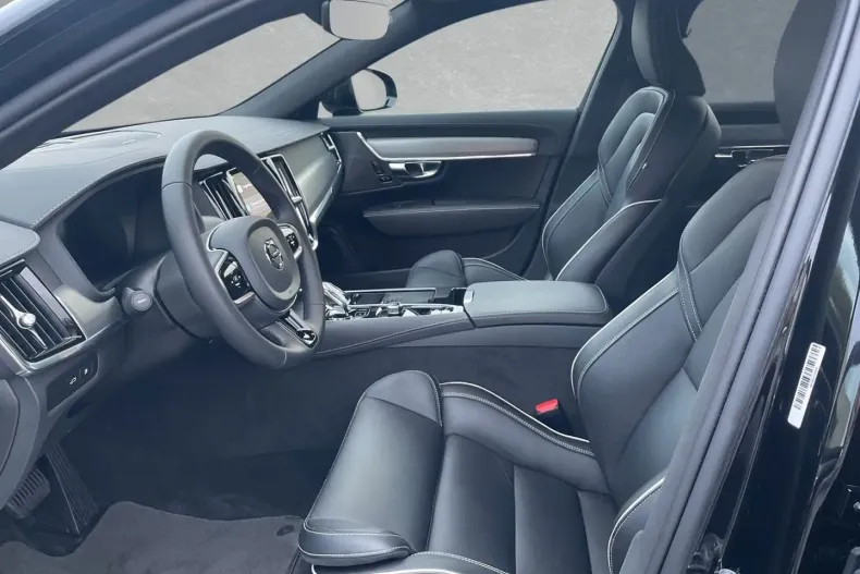 Volvo S90 din 2024 cu 25.500 km - oferta VOL152169 - foto 3