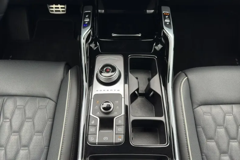 Kia Sorento din 2023 cu 12.490 km - oferta KIA152170 - foto 16