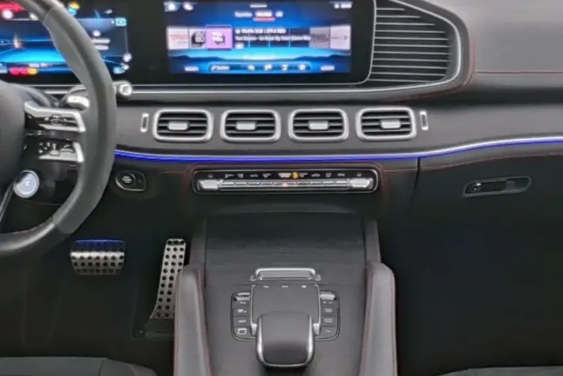 Mercedes-Benz GLE 53 AMG din 2024 cu 24.872 km - oferta MER152171 - foto 7